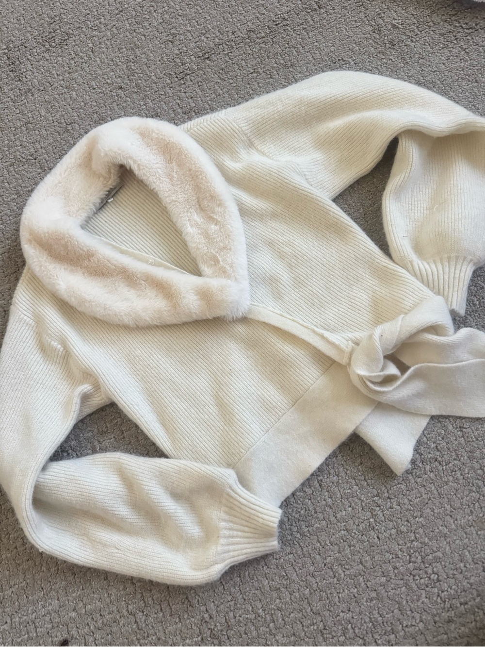 Wayf Cream Faux-Fur Collar Tie-Front Turtleneck Sweater